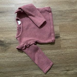 super cute sweater only used one time ✨